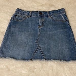Lucky Brand raw edge blue Jean skirt Sz 12R